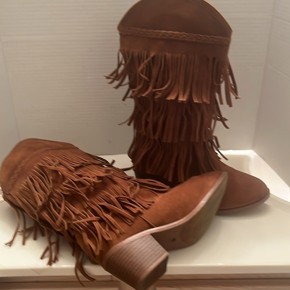 Brown Suede Fringe Cow Girl Boots - Picture 2 of 4